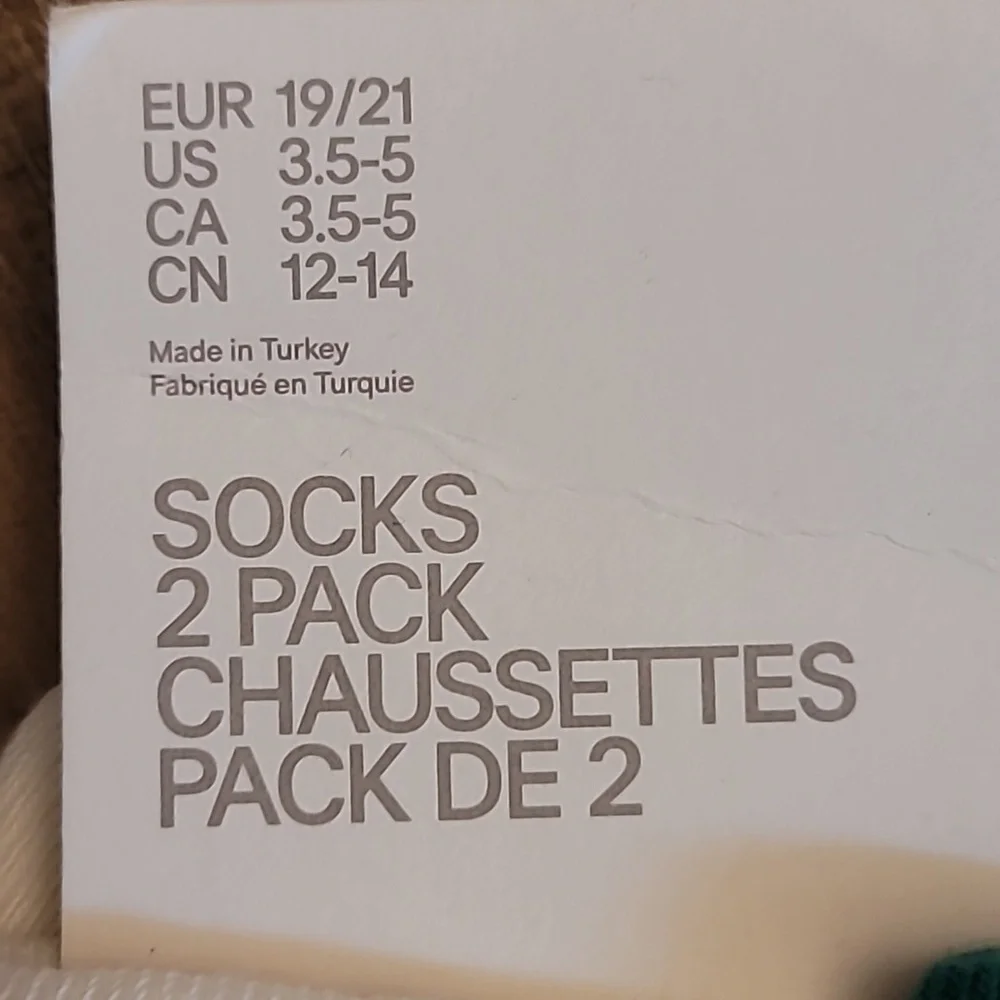 NWT Disney 2 pair Mickey Pluto Holiday Christmas Baby Socks 3.5-5